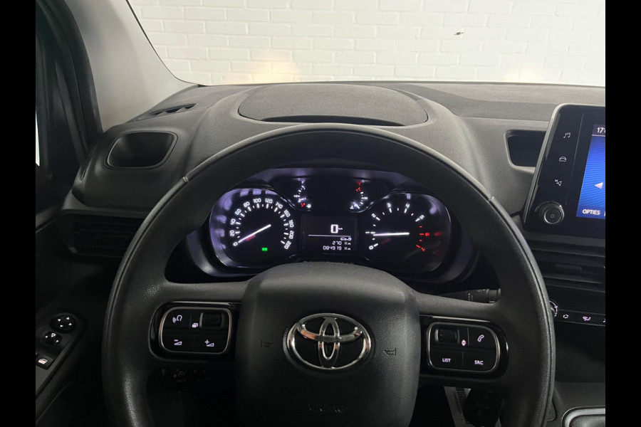 Toyota PROACE CITY L2H1 1.5 D-4D 130PK euro6 Live Long, Airco, Trekhaak 1200KG, Navigatie, Grijs Metallic, RIJKLAARPRIJS!