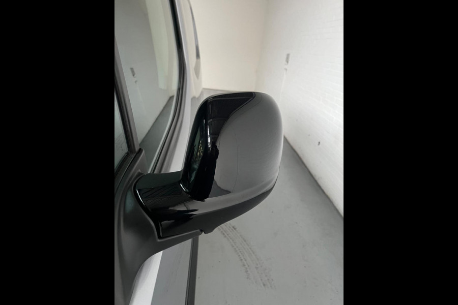 Toyota PROACE CITY L2H1 1.5 D-4D 130PK euro6 Live Long, Airco, Trekhaak 1200KG, Navigatie, Grijs Metallic, RIJKLAARPRIJS!
