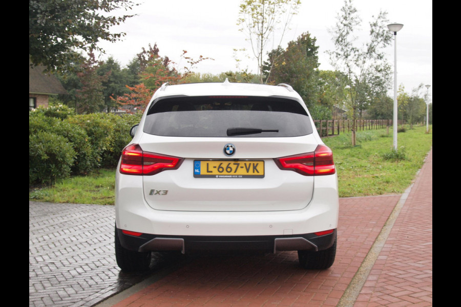 BMW iX3 High Executive 80 kWh | Harman Kardon | Camera | Apple Carplay | Head-up display | Panoramadak |