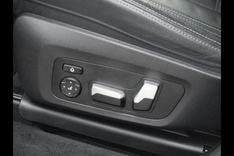 BMW iX3 High Executive 80 kWh | Harman Kardon | Camera | Apple Carplay | Head-up display | Panoramadak |