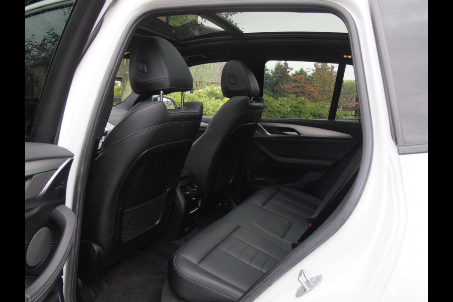 BMW iX3 High Executive 80 kWh | Harman Kardon | Camera | Apple Carplay | Head-up display | Panoramadak |