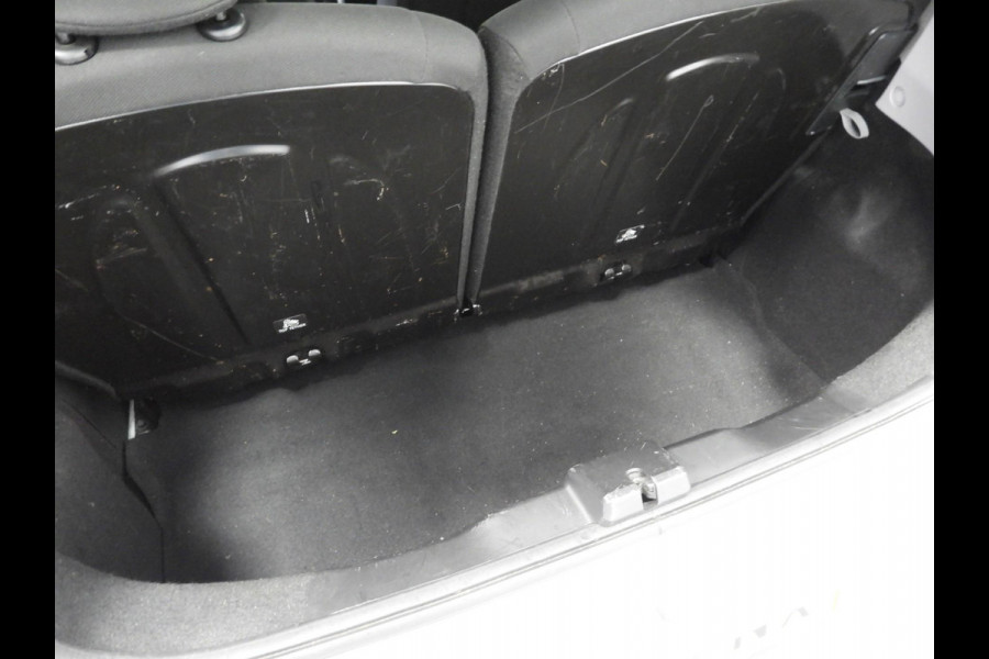 Peugeot 108 1.0 e-VTi Active Dynamic AIRCO/BLUETOOTH!