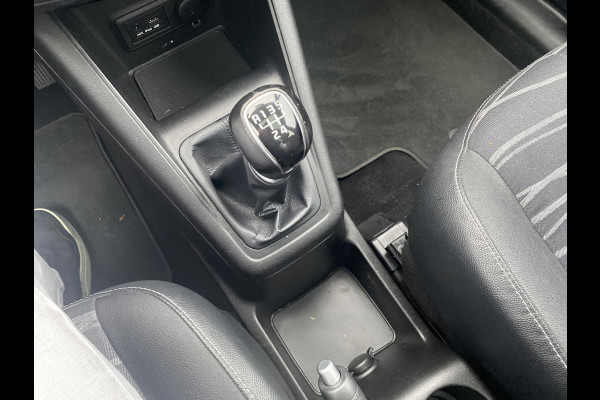 Kia Venga 1.4 CVVT Edition | Hoge Instap | Trekhaak | Navigatie