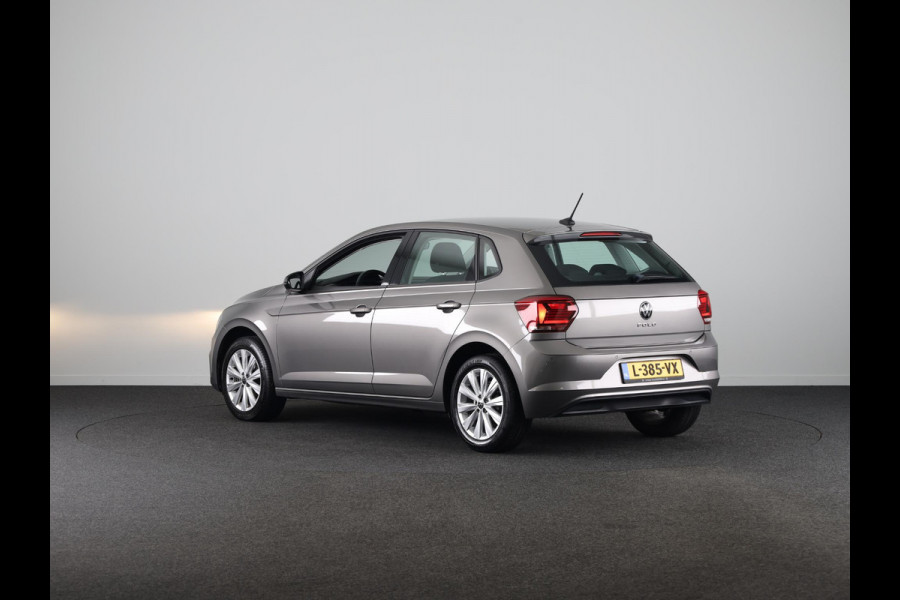 Volkswagen Polo 1.0 TSI Comfortline 95 pk | Navigatie | Parkeersensoren | Adaptieve cruise control | Apple Carplay/Android Auto | Voll. digitaal instrumentenpaneel |