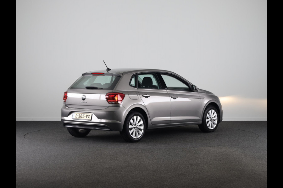 Volkswagen Polo 1.0 TSI Comfortline 95 pk | Navigatie | Parkeersensoren | Adaptieve cruise control | Apple Carplay/Android Auto | Voll. digitaal instrumentenpaneel |