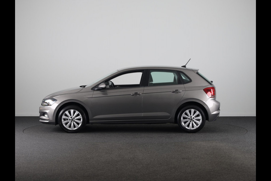 Volkswagen Polo 1.0 TSI Comfortline 95 pk | Navigatie | Parkeersensoren | Adaptieve cruise control | Apple Carplay/Android Auto | Voll. digitaal instrumentenpaneel |