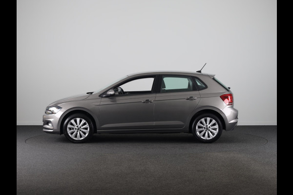 Volkswagen Polo 1.0 TSI Comfortline 95 pk | Navigatie | Parkeersensoren | Adaptieve cruise control | Apple Carplay/Android Auto | Voll. digitaal instrumentenpaneel |