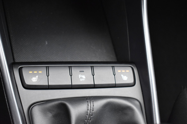 Hyundai i20 1.2 MPI i-Motion Airco stuur/stoel verwarming