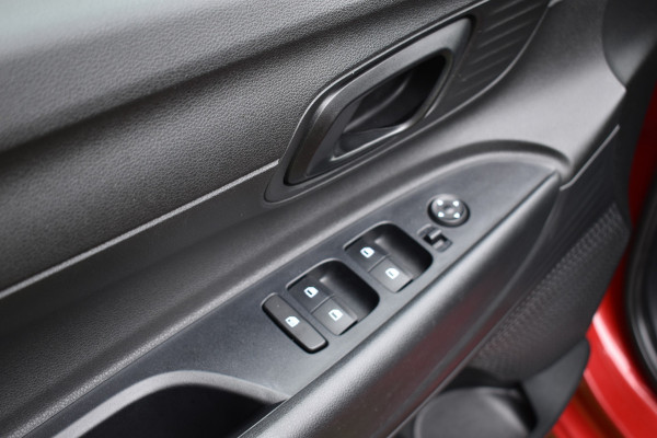 Hyundai i20 1.2 MPI i-Motion Airco stuur/stoel verwarming