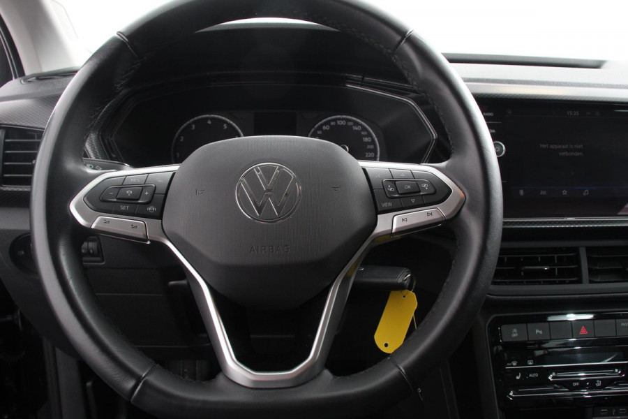 Volkswagen T-Cross 1.0 TSI 110 pk Life Plus Navigatie Apple Carplay/Android Auto Adaptive Cruise Control Lane Assist Camera Parkeersensoren Stoelverwarming \ DAB