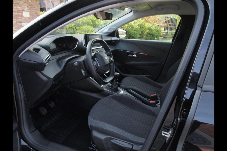 Peugeot 208 1.2 PureTech Blue Lease Active | Apple Carplay | Cruise Control | Trekhaak | Navi |