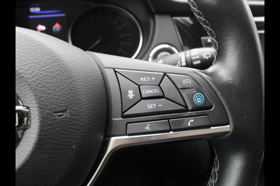 Nissan QASHQAI 1.3 DIG-T Tekna | PANORAMADAK | NAVIGATIE | ACHTERUITRIJCAMERA |