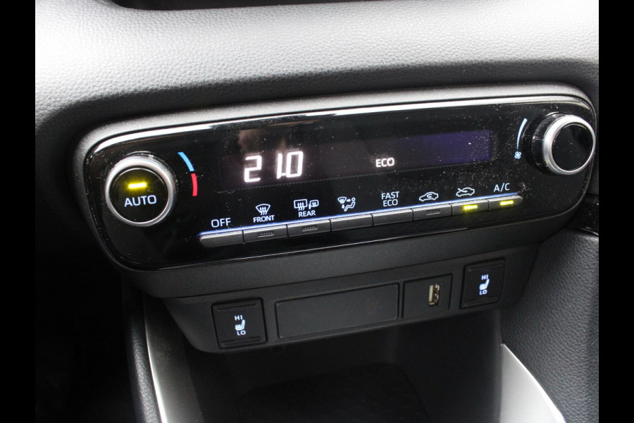 Toyota Yaris 1.5 Hybrid Dynamic | APPLE CARPLAY | ACHTERUITRIJCAMERA |