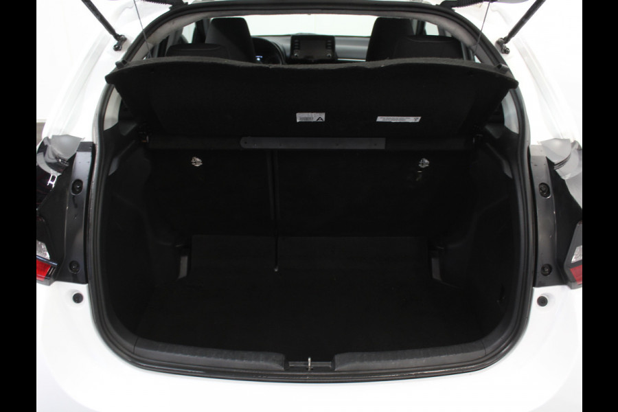 Toyota Yaris 1.5 Hybrid Active CARPLAY | CAMERA | CLIMATE | DAB | ADAPCRUISE | ELRM