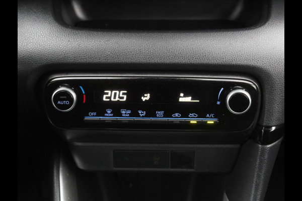 Toyota Yaris 1.5 Hybrid Active CARPLAY | CAMERA | CLIMATE | DAB | ADAPCRUISE | ELRM