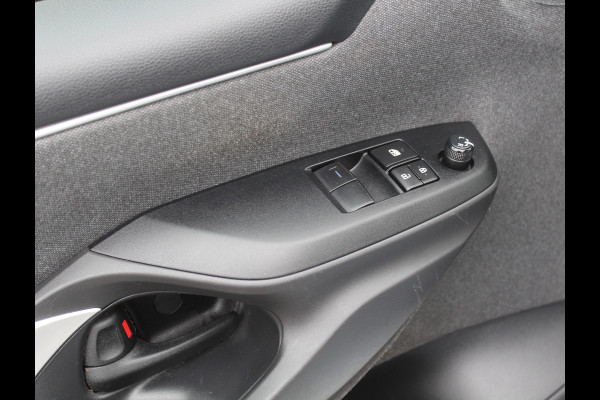 Toyota Yaris 1.5 Hybrid Active CARPLAY | CAMERA | CLIMATE | DAB | ADAPCRUISE | ELRM
