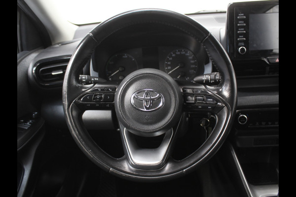 Toyota Yaris 1.5 Hybrid Active CARPLAY | CAMERA | CLIMATE | DAB | ADAPCRUISE | ELRM
