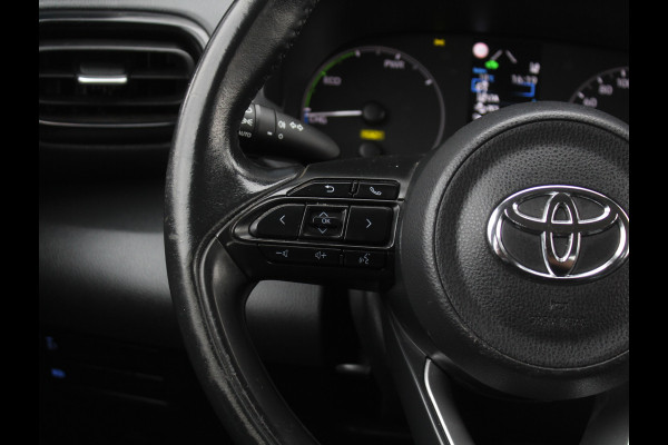 Toyota Yaris 1.5 Hybrid Active CARPLAY | CAMERA | CLIMATE | DAB | ADAPCRUISE | ELRM