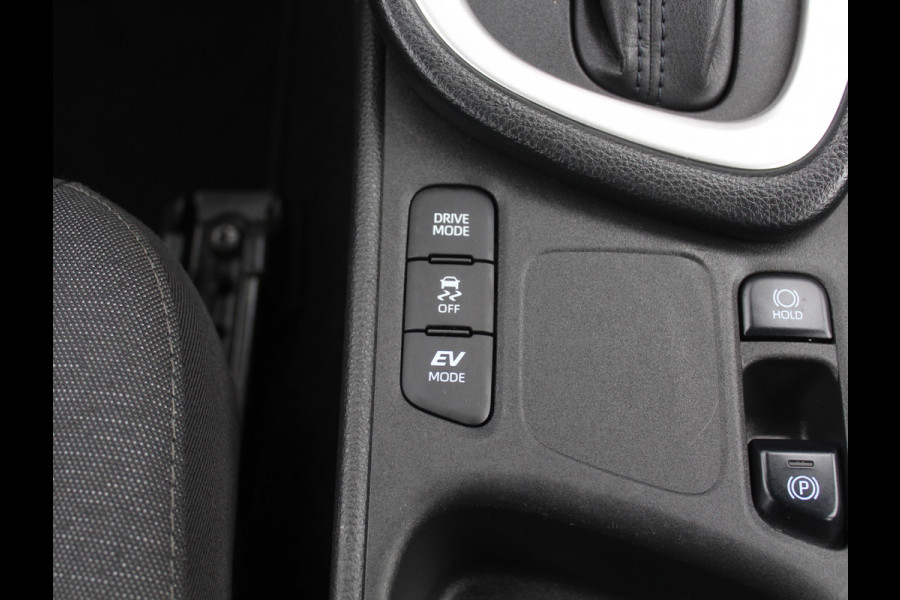 Toyota Yaris 1.5 Hybrid Active CARPLAY | CAMERA | CLIMATE | DAB | ADAPCRUISE | ELRM