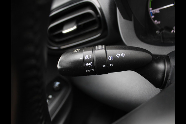 Toyota Yaris 1.5 Hybrid Active CARPLAY | CAMERA | CLIMATE | DAB | ADAPCRUISE | ELRM