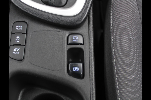 Toyota Yaris 1.5 Hybrid Active CARPLAY | CAMERA | CLIMATE | DAB | ADAPCRUISE | ELRM