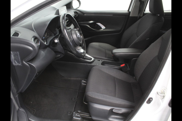 Toyota Yaris 1.5 Hybrid Active CARPLAY | CAMERA | CLIMATE | DAB | ADAPCRUISE | ELRM