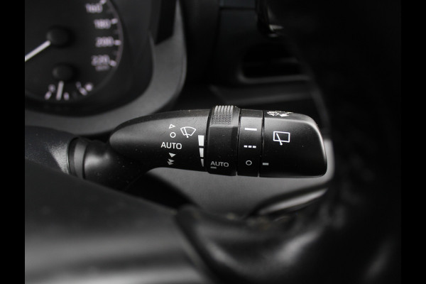 Toyota Yaris 1.5 Hybrid Active CARPLAY | CAMERA | CLIMATE | DAB | ADAPCRUISE | ELRM