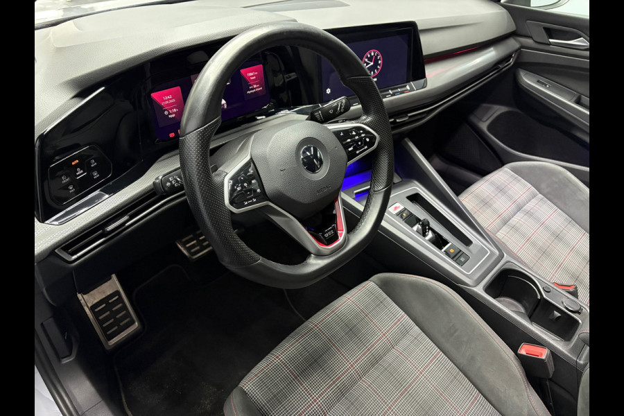 Volkswagen Golf 8 GTI 2.0 Nardo Pano