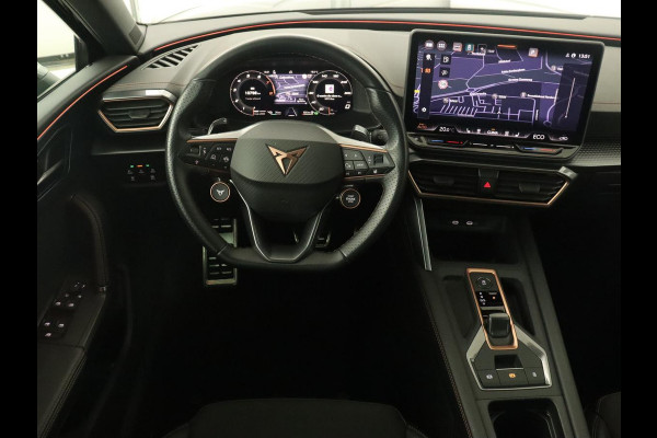 CUPRA Leon 1.5 TSI e-Hybrid | Stoel & stuurverwarming | Camera | Adaptive cruise | Carplay | Navigatie | Matrix LED | Sfeerverlichting | PHEV | Plug In