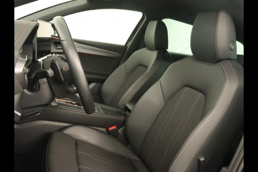 CUPRA Leon 1.5 TSI e-Hybrid | Stoel & stuurverwarming | Camera | Adaptive cruise | Carplay | Navigatie | Matrix LED | Sfeerverlichting | PHEV | Plug In