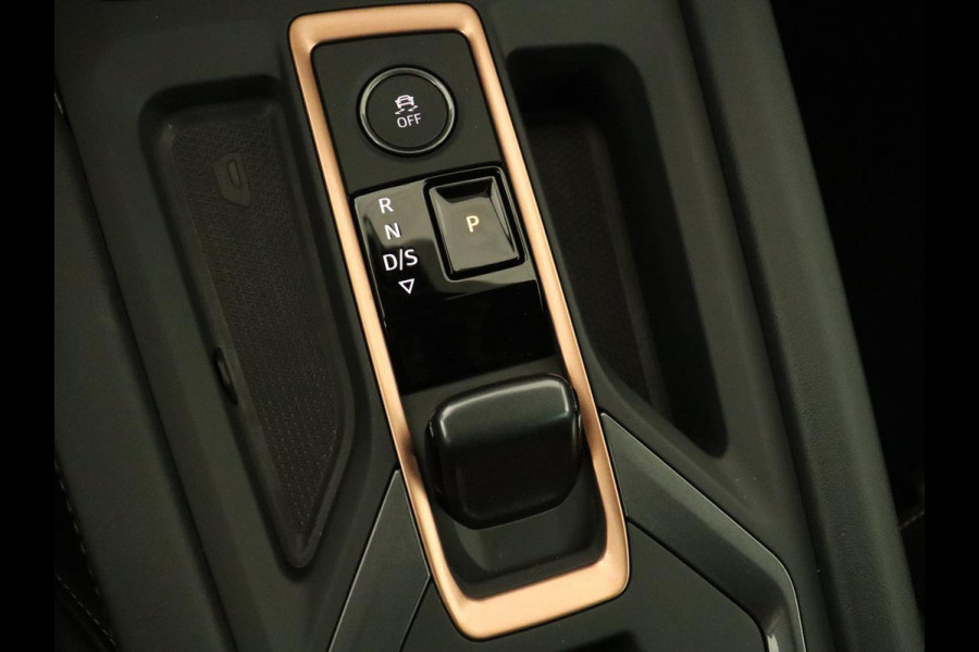 CUPRA Leon 1.5 TSI e-Hybrid | Stoel & stuurverwarming | Camera | Adaptive cruise | Carplay | Navigatie | Matrix LED | Sfeerverlichting | PHEV | Plug In