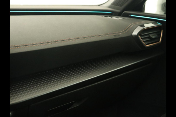 CUPRA Leon 1.5 TSI e-Hybrid | Stoel & stuurverwarming | Camera | Adaptive cruise | Carplay | Navigatie | Matrix LED | Sfeerverlichting | PHEV | Plug In