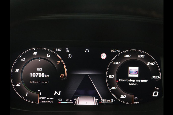 CUPRA Leon 1.5 TSI e-Hybrid | Stoel & stuurverwarming | Camera | Adaptive cruise | Carplay | Navigatie | Matrix LED | Sfeerverlichting | PHEV | Plug In