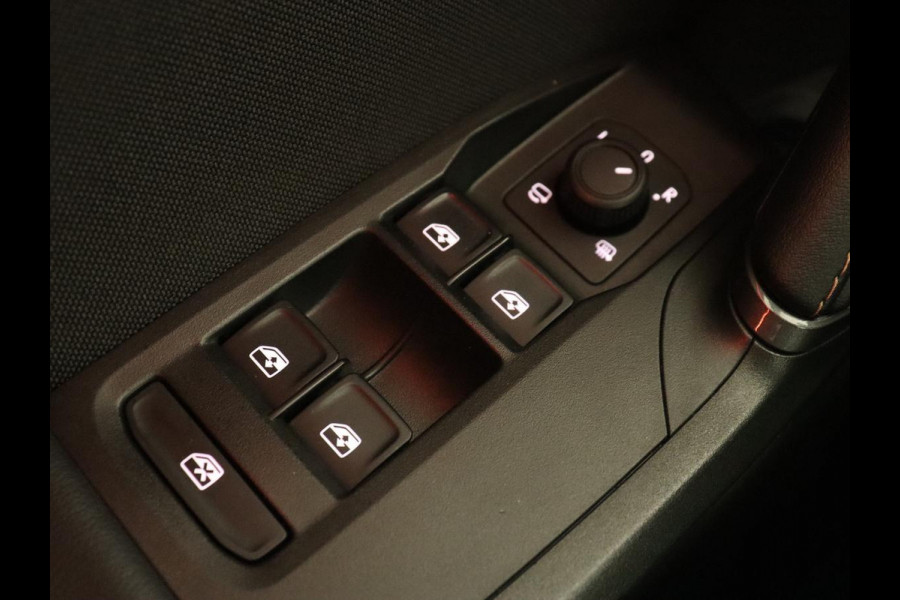CUPRA Leon 1.5 TSI e-Hybrid | Stoel & stuurverwarming | Camera | Adaptive cruise | Carplay | Navigatie | Matrix LED | Sfeerverlichting | PHEV | Plug In
