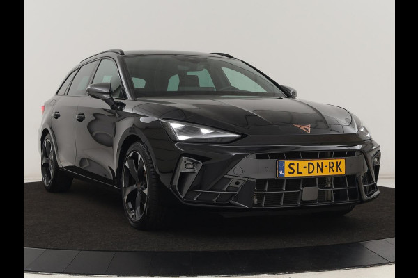 CUPRA Leon 1.5 TSI e-Hybrid | Stoel & stuurverwarming | Camera | Adaptive cruise | Carplay | Navigatie | Matrix LED | Sfeerverlichting | PHEV | Plug In