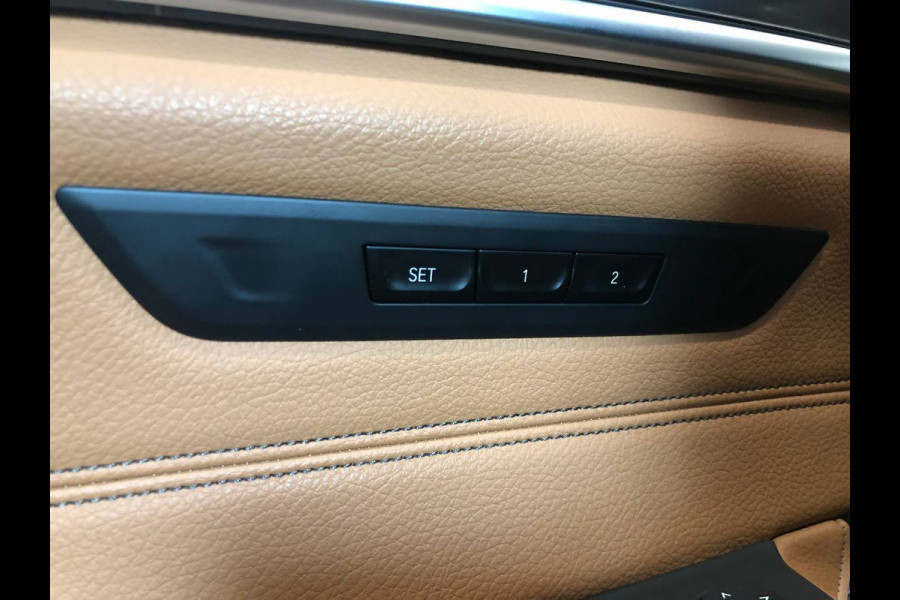 BMW 5 Serie Touring 520i High Executive comfortstoelen | leer | panoramadak | head up