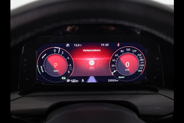 Volkswagen Golf 1.4 eHybrid GTE 245PK PHEV | Navigatie | Parkeer camera | Stoel- en stuurverwarming |