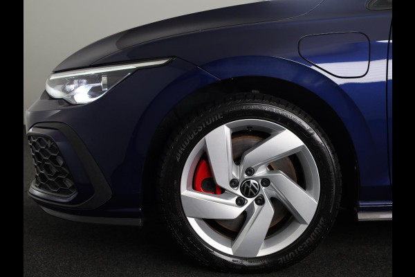 Volkswagen Golf 1.4 eHybrid GTE 245PK PHEV | Navigatie | Parkeer camera | Stoel- en stuurverwarming |