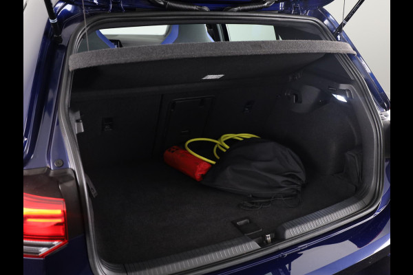 Volkswagen Golf 1.4 eHybrid GTE 245PK PHEV | Navigatie | Parkeer camera | Stoel- en stuurverwarming |