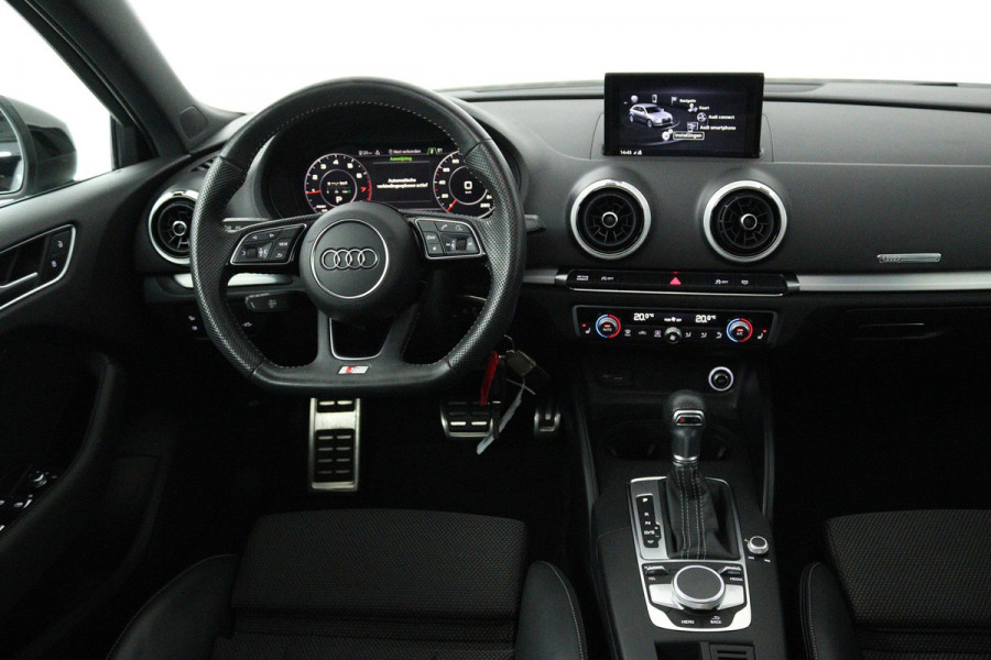 Audi A3 Sportback 35 TFSI CoD Advance Sport (PANORAMADAK, DIGITALE COCKPIT, STOELVERWARMING, NAVIGATIE, PARKEERSENSOREN)