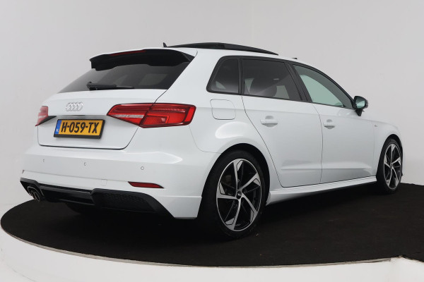 Audi A3 Sportback 35 TFSI CoD Advance Sport (PANORAMADAK, DIGITALE COCKPIT, STOELVERWARMING, NAVIGATIE, PARKEERSENSOREN)