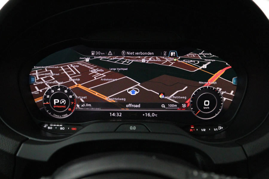 Audi A3 Sportback 35 TFSI CoD Advance Sport (PANORAMADAK, DIGITALE COCKPIT, STOELVERWARMING, NAVIGATIE, PARKEERSENSOREN)