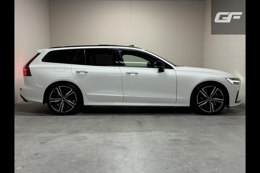 Volvo V60 2.0 B4 R-Design Pano Carplay Trekh. Autopilot NAP