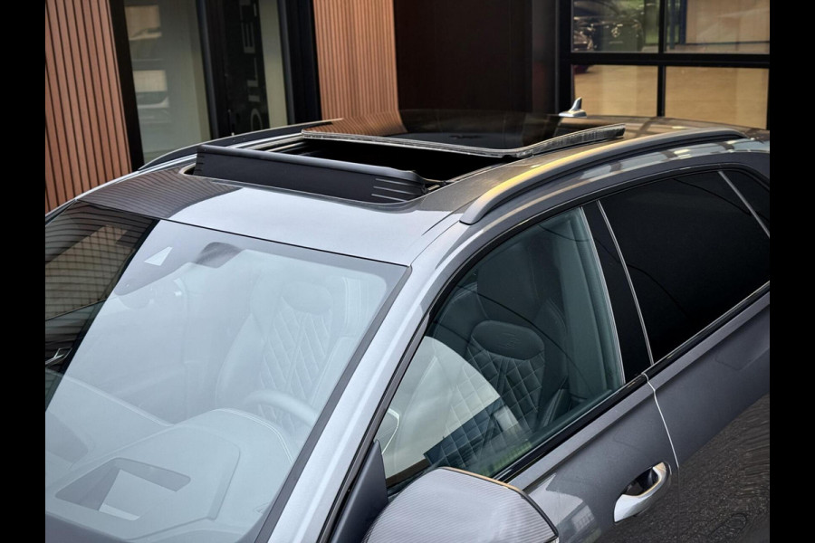 Audi Q8 55 TFSI e quattro S-Line Panoramadak|RS-zetels|Carbon|Softclose|Luchtvering|Keyless|Head-Up|Camera 360°|Matrix
