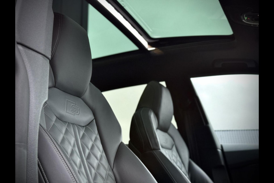 Audi Q8 55 TFSI e quattro S-Line Panoramadak|RS-zetels|Carbon|Softclose|Luchtvering|Keyless|Head-Up|Camera 360°|Matrix
