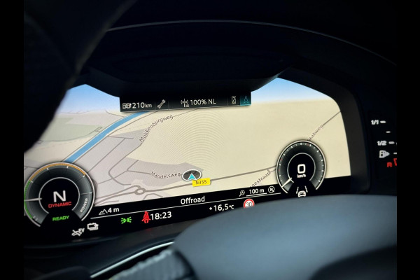 Audi Q8 55 TFSI e quattro S-Line Panoramadak|RS-zetels|Carbon|Softclose|Luchtvering|Keyless|Head-Up|Camera 360°|Matrix
