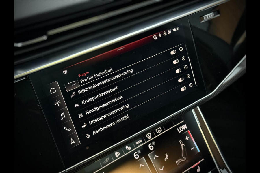 Audi Q8 55 TFSI e quattro S-Line Panoramadak|RS-zetels|Carbon|Softclose|Luchtvering|Keyless|Head-Up|Camera 360°|Matrix