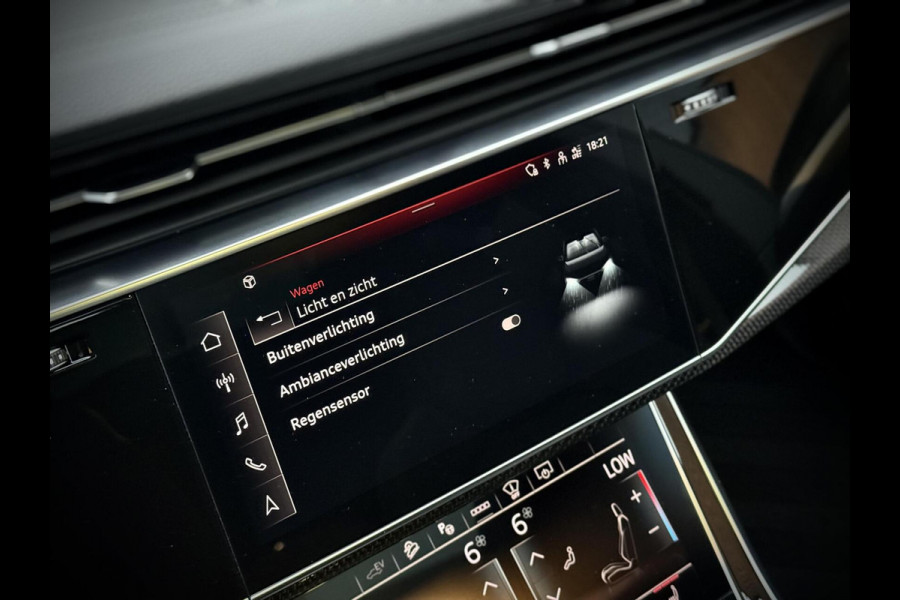Audi Q8 55 TFSI e quattro S-Line Panoramadak|RS-zetels|Carbon|Softclose|Luchtvering|Keyless|Head-Up|Camera 360°|Matrix