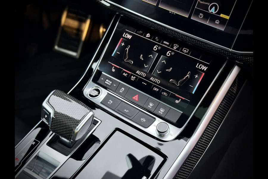 Audi Q8 55 TFSI e quattro S-Line Panoramadak|RS-zetels|Carbon|Softclose|Luchtvering|Keyless|Head-Up|Camera 360°|Matrix