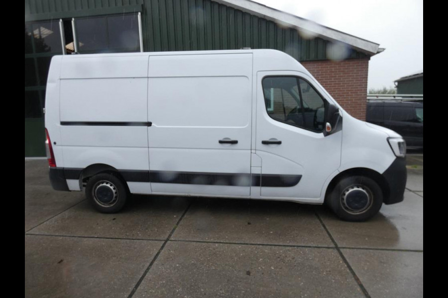 Renault Master T35 2.3 dCi 135 L2H2* camera* cr.control*